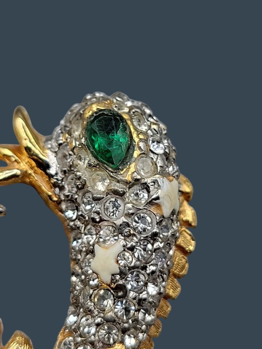 KJL Zodiac Pisces Brooch Rhinestone Double Fish Rare Vintage Kenneth Jay Lane - Picture 3 of 12